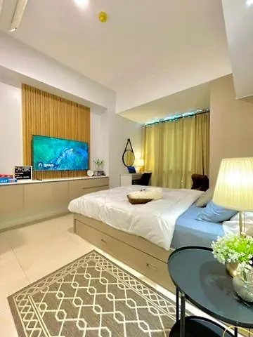 Cozy At 38 Park Avenue, It Park With Pool & Gym Access, And Netflix-ready アパート *